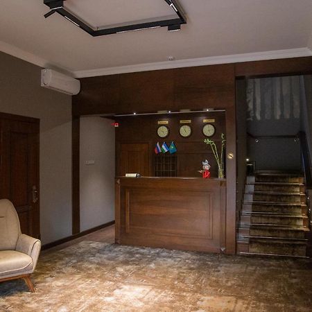 Hotel Vostok Ташкент Екстер'єр фото